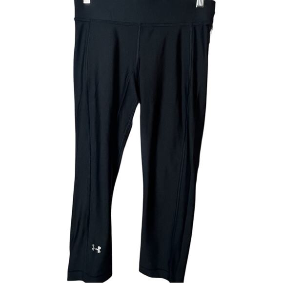 Under Armour Women’s Athletic LogoHeatGear Armour Capris New with tag Sz M - Picture 2 of 9